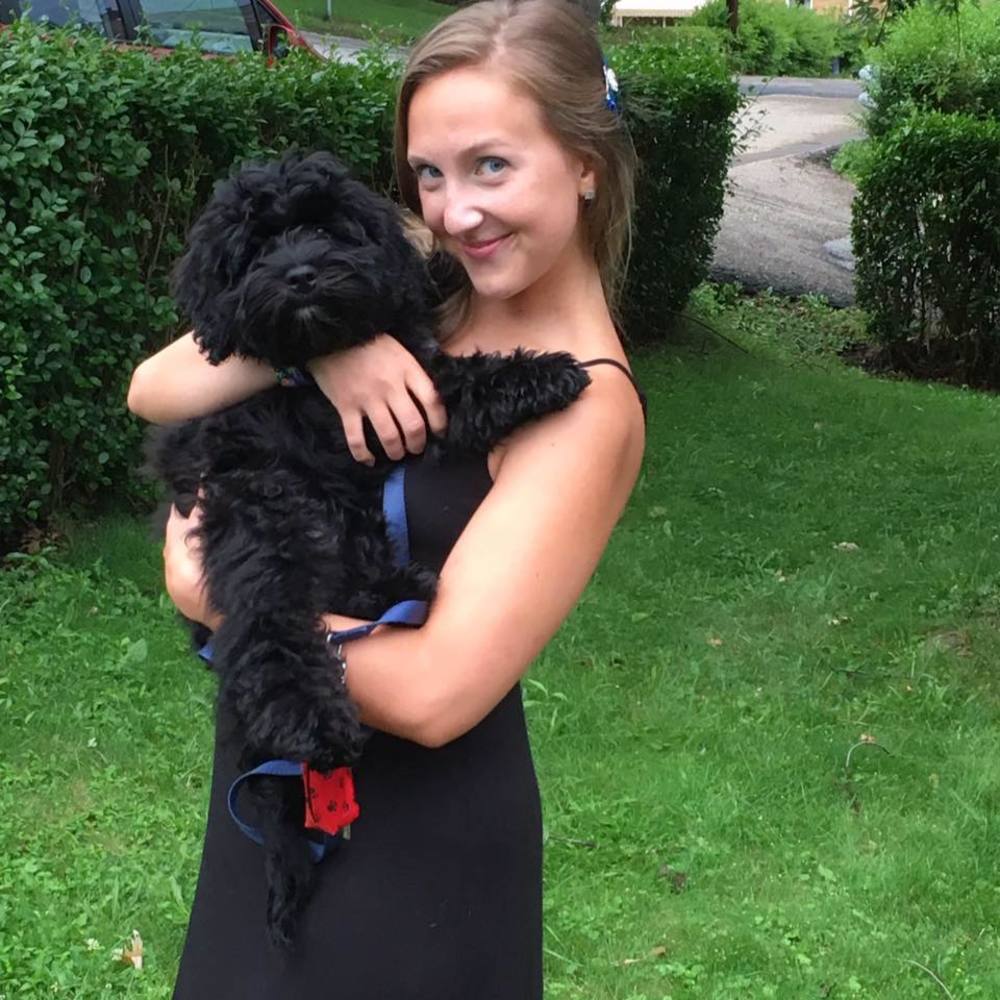 Meet your Posher, Emily